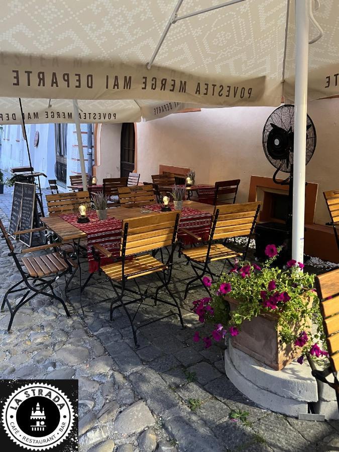 锡吉什瓦拉Casa Josef Bacon - La Strada -公寓式酒店 外观 照片